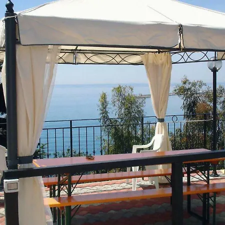 Locazione Turistica Casa Mare Cipressa